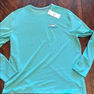 Southern Tide Blue Long Sleeve Tee, size medium NWT